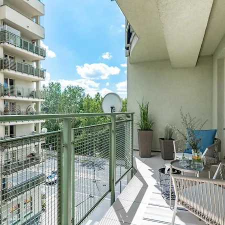 Mokotow -basen- Apartament *